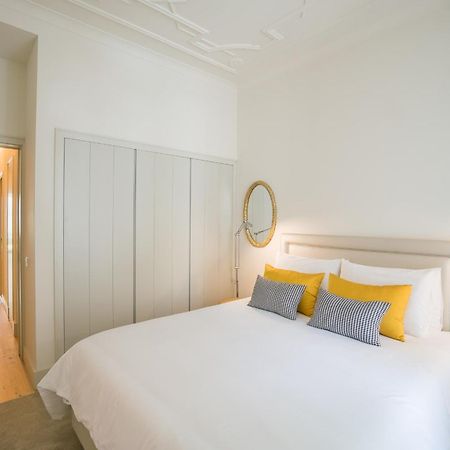 Courtyard & Elegance Apartment Lisbon Luaran gambar
