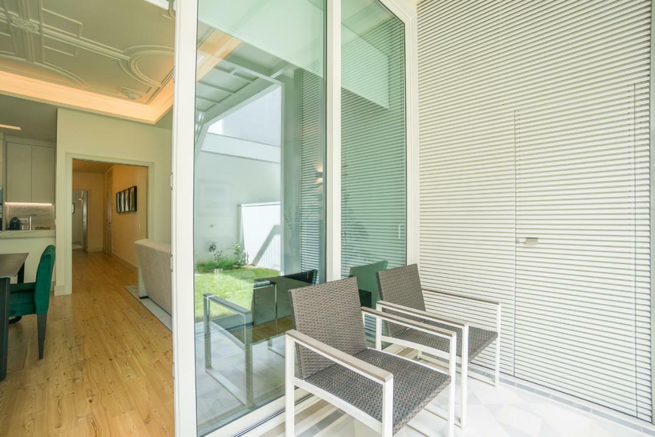 Courtyard & Elegance Apartment Lisbon Luaran gambar