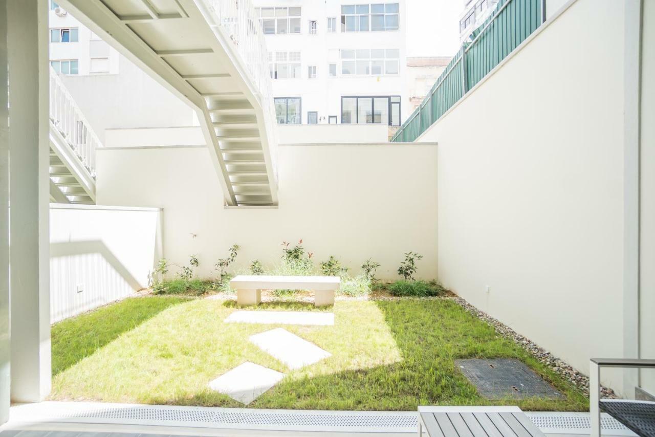 Courtyard & Elegance Apartment Lisbon Luaran gambar
