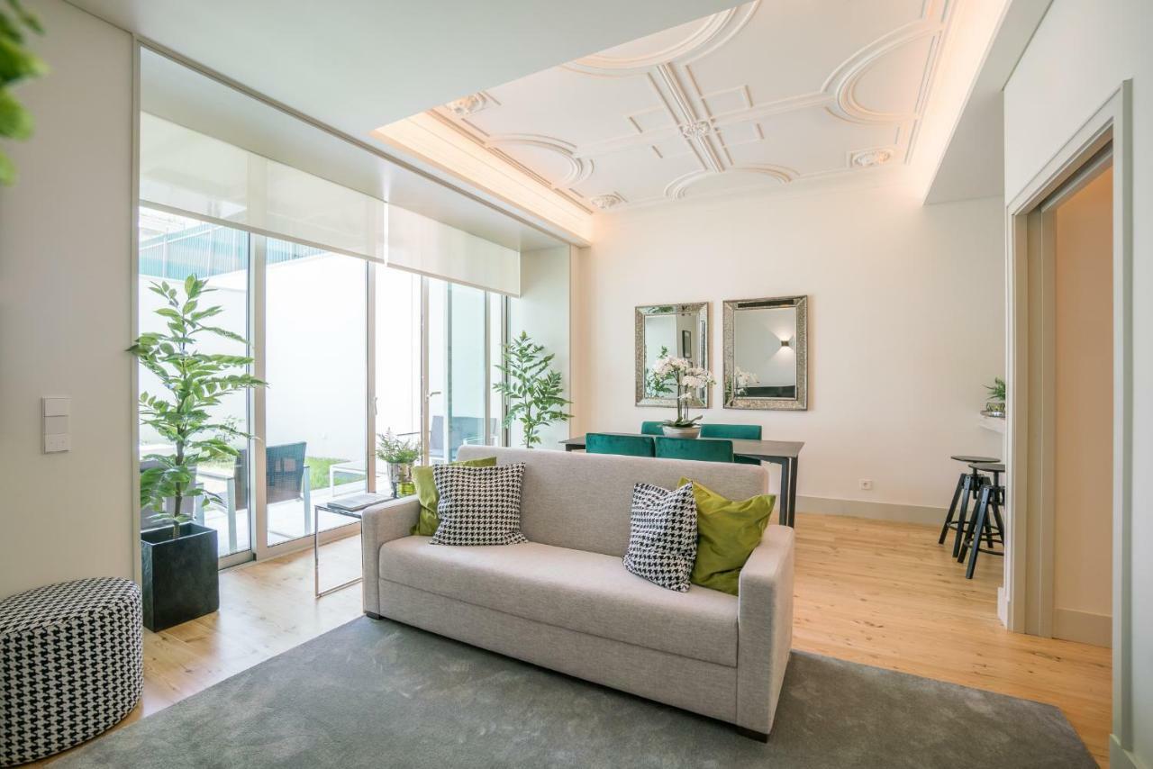 Courtyard & Elegance Apartment Lisbon Luaran gambar