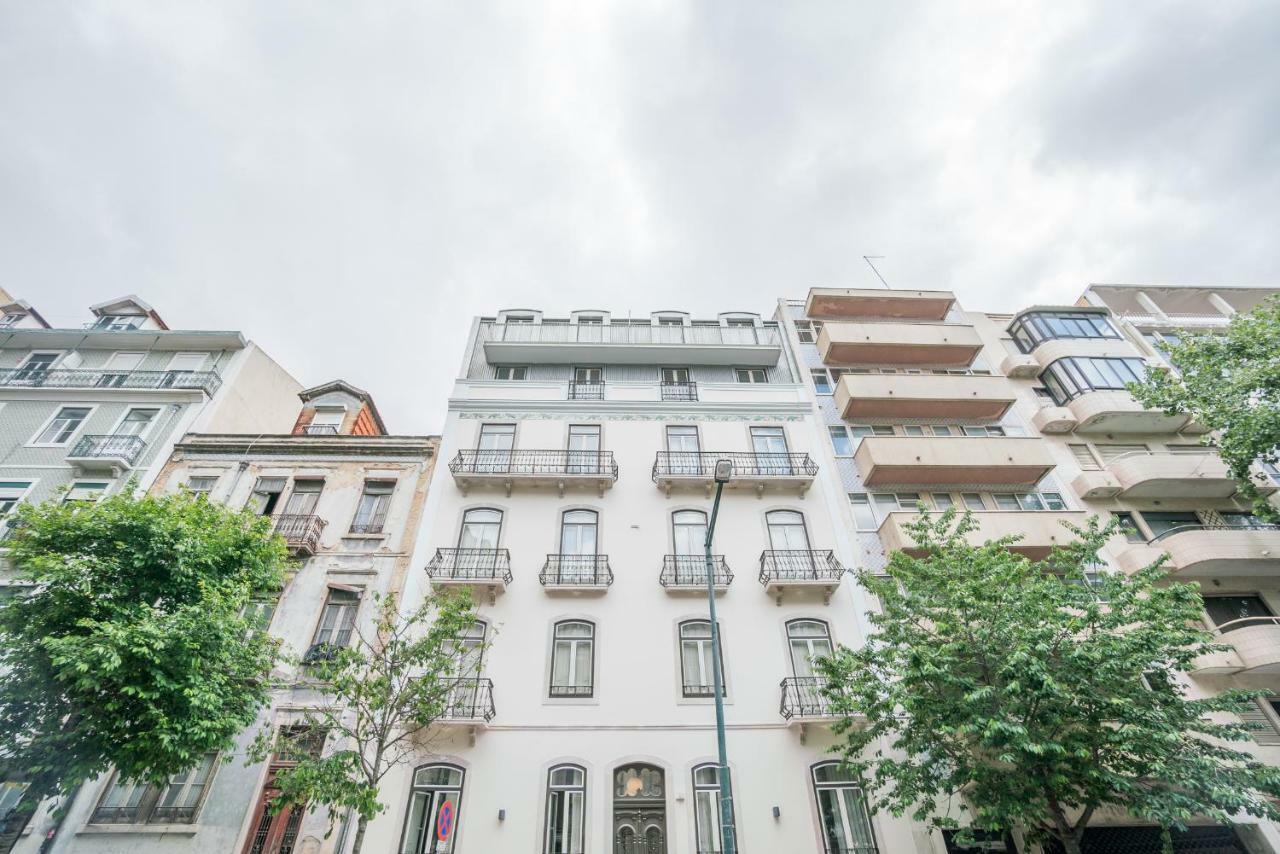 Courtyard & Elegance Apartment Lisbon Luaran gambar