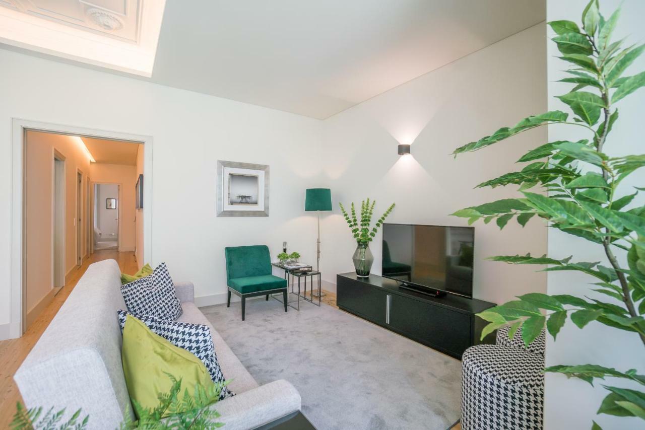 Courtyard & Elegance Apartment Lisbon Luaran gambar