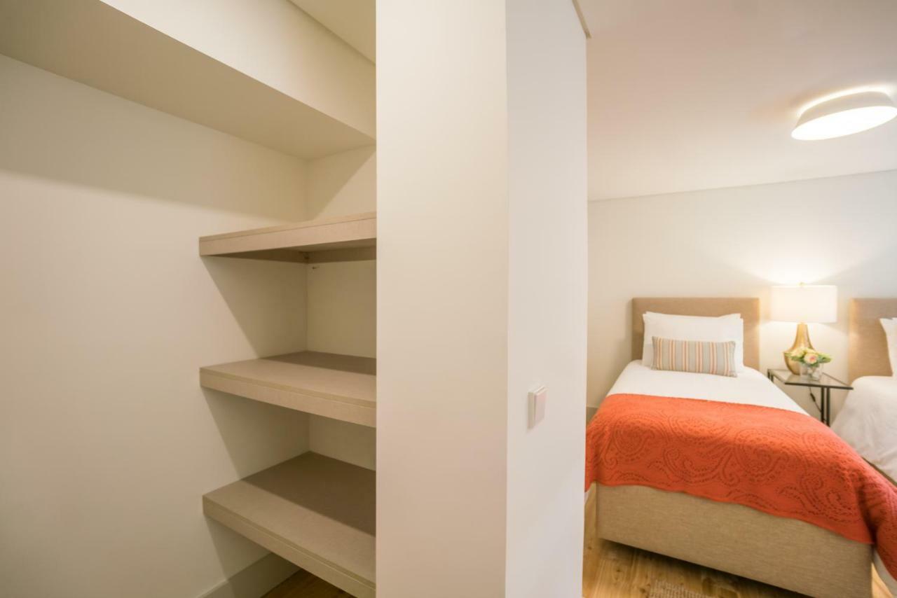 Courtyard & Elegance Apartment Lisbon Luaran gambar
