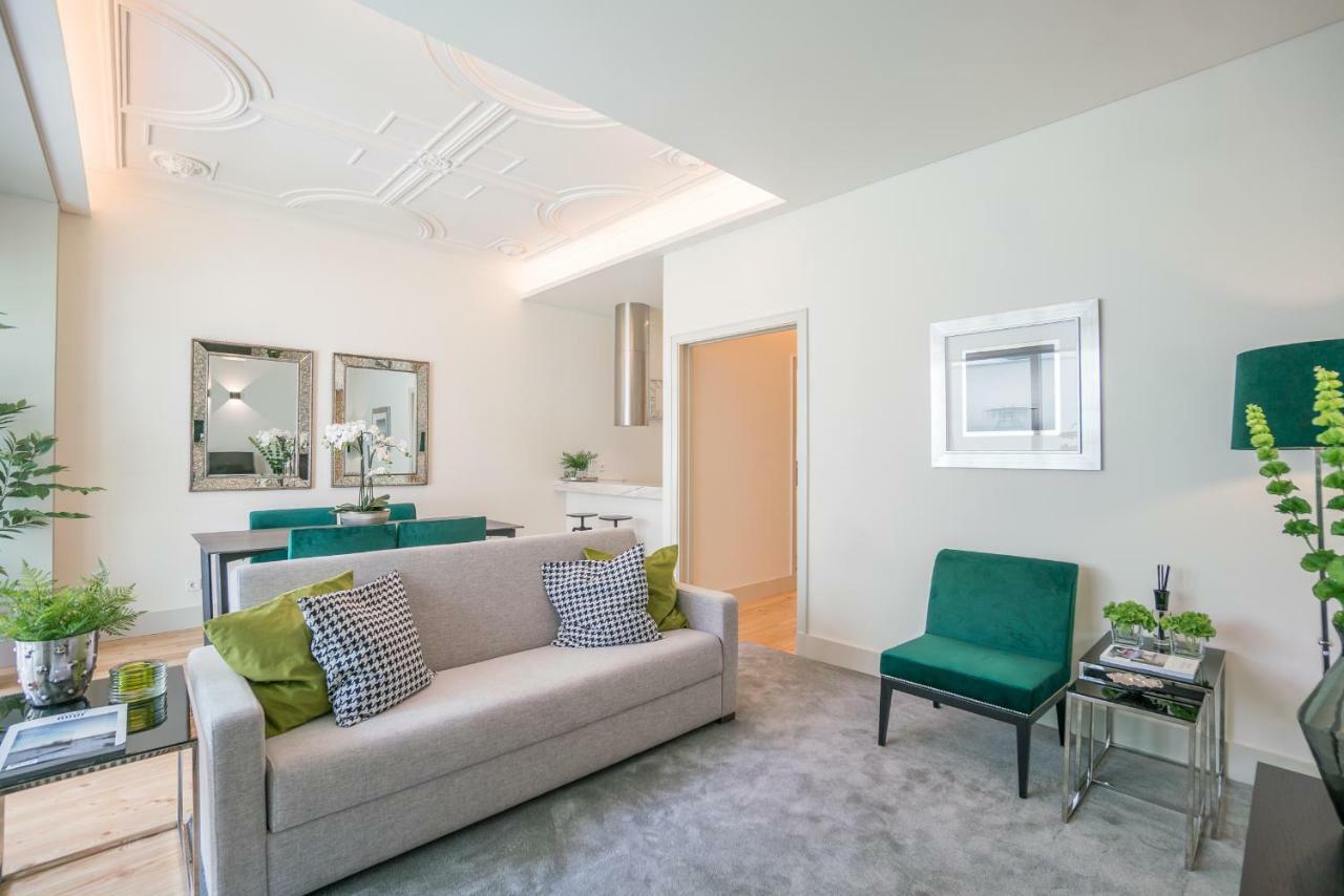 Courtyard & Elegance Apartment Lisbon Luaran gambar