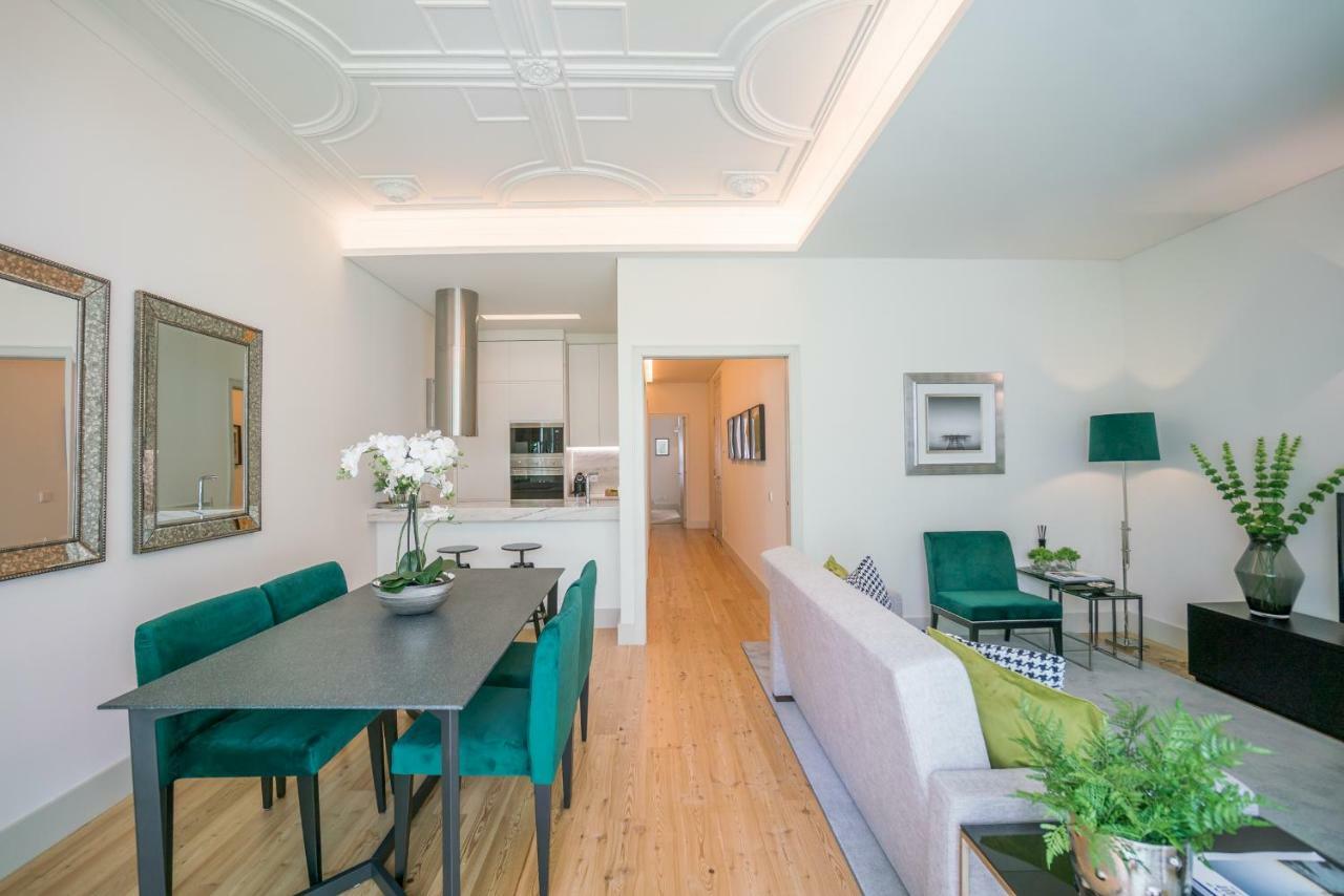 Courtyard & Elegance Apartment Lisbon Luaran gambar