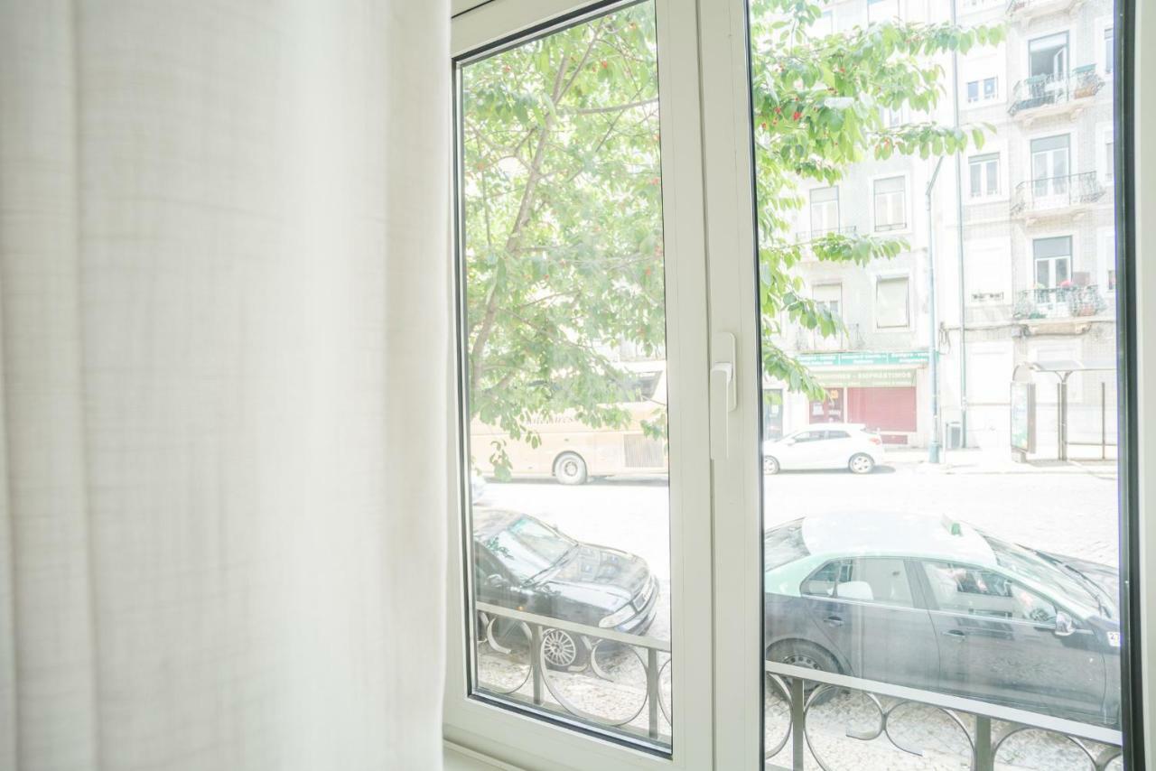 Courtyard & Elegance Apartment Lisbon Luaran gambar