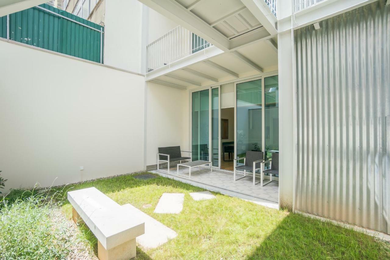 Courtyard & Elegance Apartment Lisbon Luaran gambar