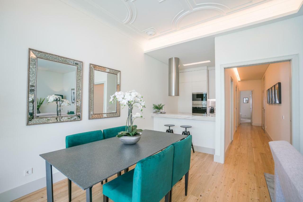 Courtyard & Elegance Apartment Lisbon Luaran gambar