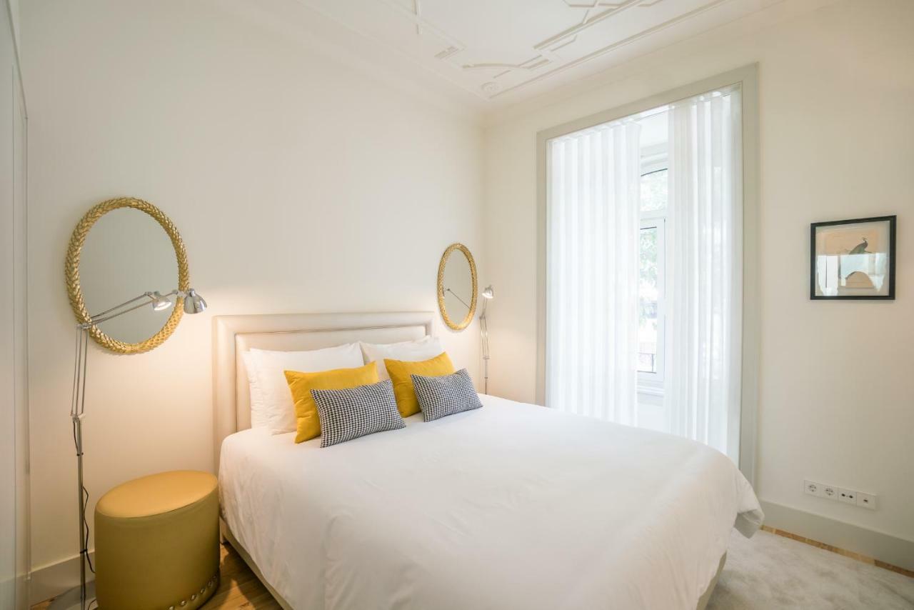 Courtyard & Elegance Apartment Lisbon Luaran gambar
