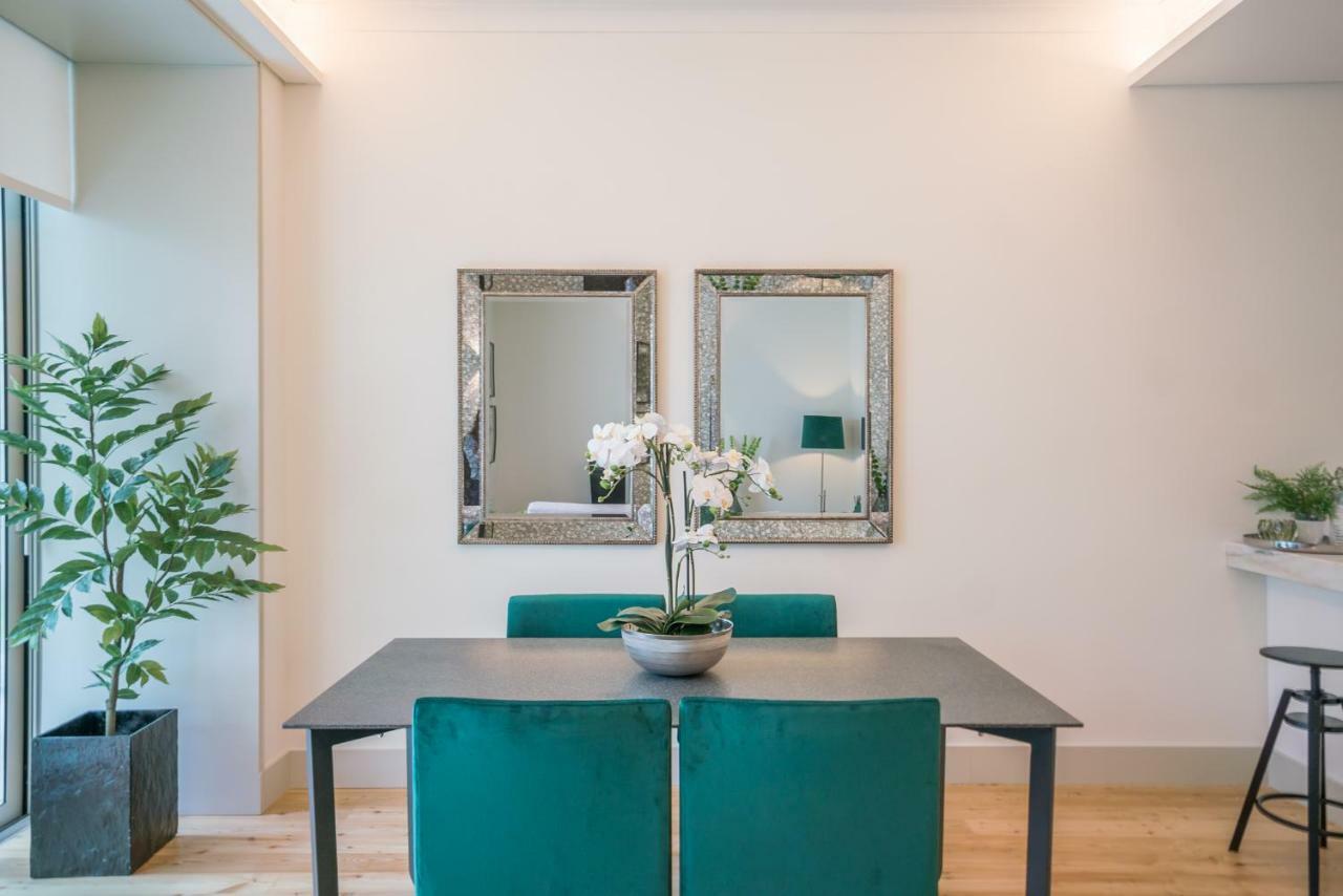 Courtyard & Elegance Apartment Lisbon Luaran gambar