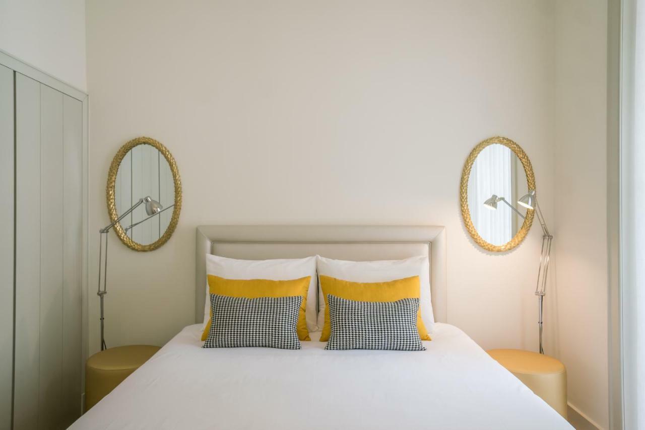 Courtyard & Elegance Apartment Lisbon Luaran gambar